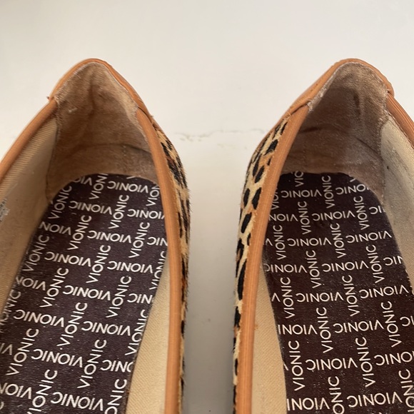 Vionic Ballet Flat Animal Print - Picture 7 of 7